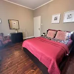 3 Bdr - Center Artistic - 115 M2 Appartement