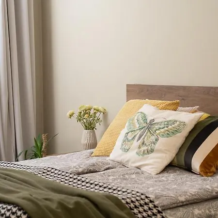 3 Bdr - Center Artistic - 115 M2 * Sófia