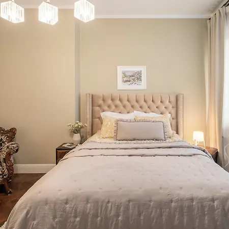 Apartamento 3 Bdr - Center Artistic - 115 M2 *