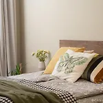 3 Bdr - Center Artistic - 115 M2 * Sofía