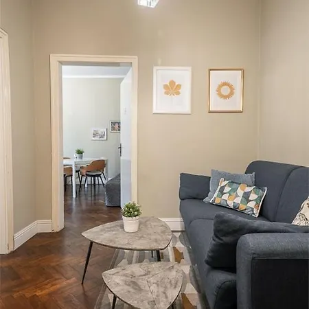 3 Bdr - Center Artistic - 115 M2 * Sofía