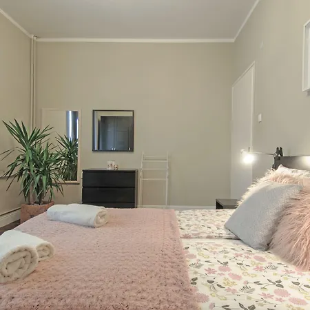 3 Bdr - Center Artistic - 115 M2 * Sofía