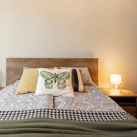 3 Bdr - Center Artistic - 115 M2 София