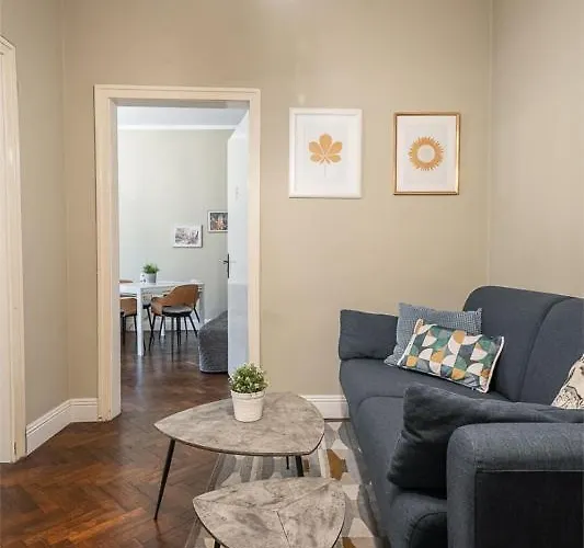 3 Bdr - Center Artistic - 115 M2 * ソフィア