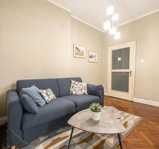 3 Bdr - Center Artistic - 115 M2 ソフィア