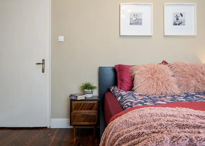 3 Bdr - Center Artistic - 115 M2