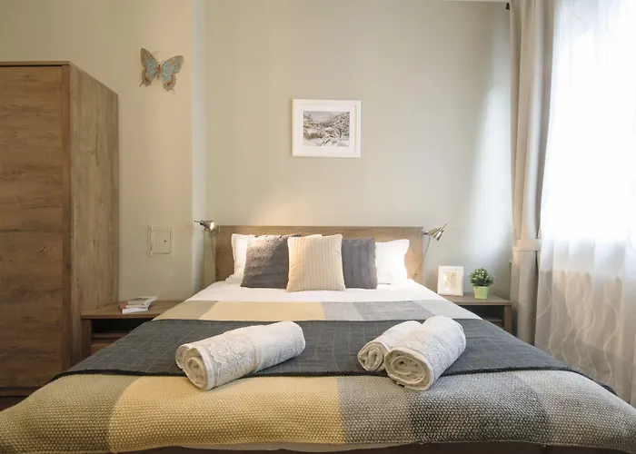 アパート 3 Bdr - Center Artistic - 115 M2