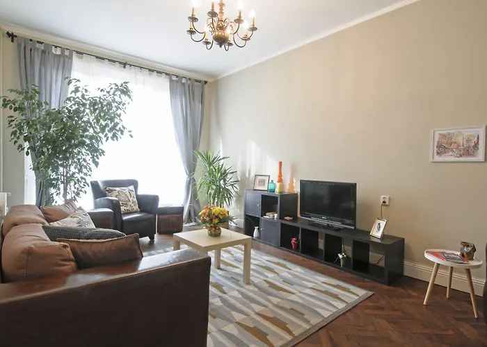 3 Bdr - Center Artistic - 115 M2 ソフィア