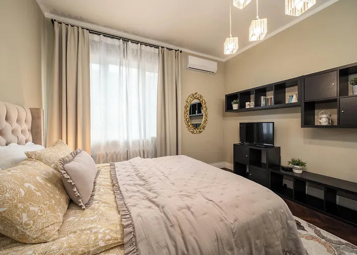 3 Bdr - Center Artistic - 115 M2 ソフィア