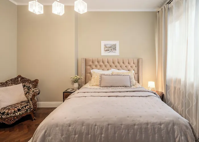 アパート 3 Bdr - Center Artistic - 115 M2 *