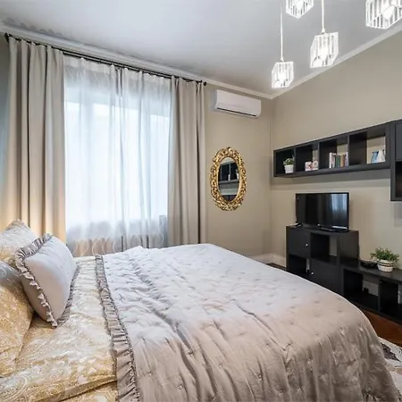 3 Bdr - Center Artistic - 115 M2 * Sofía