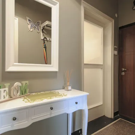 3 Bdr - Center Artistic - 115 M2 Lejlighed *