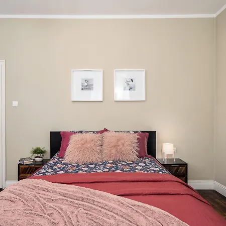 3 Bdr - Center Artistic - 115 M2